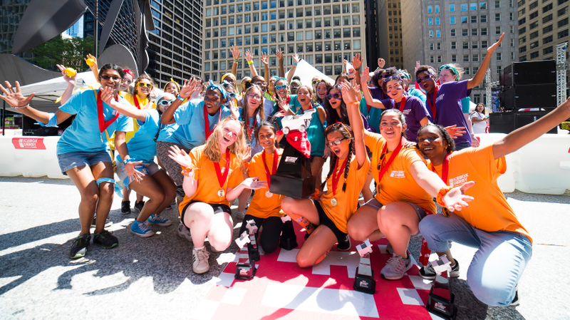 Marsai Martin (center) poses with the competitors in the 2019 Icebox Derby.